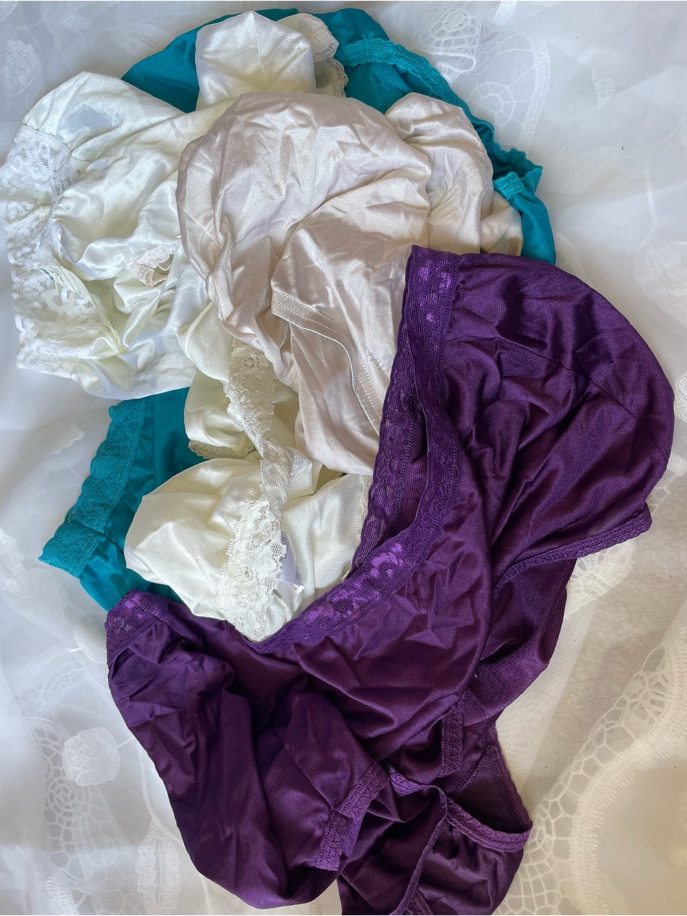 Panties bundle vintage euc